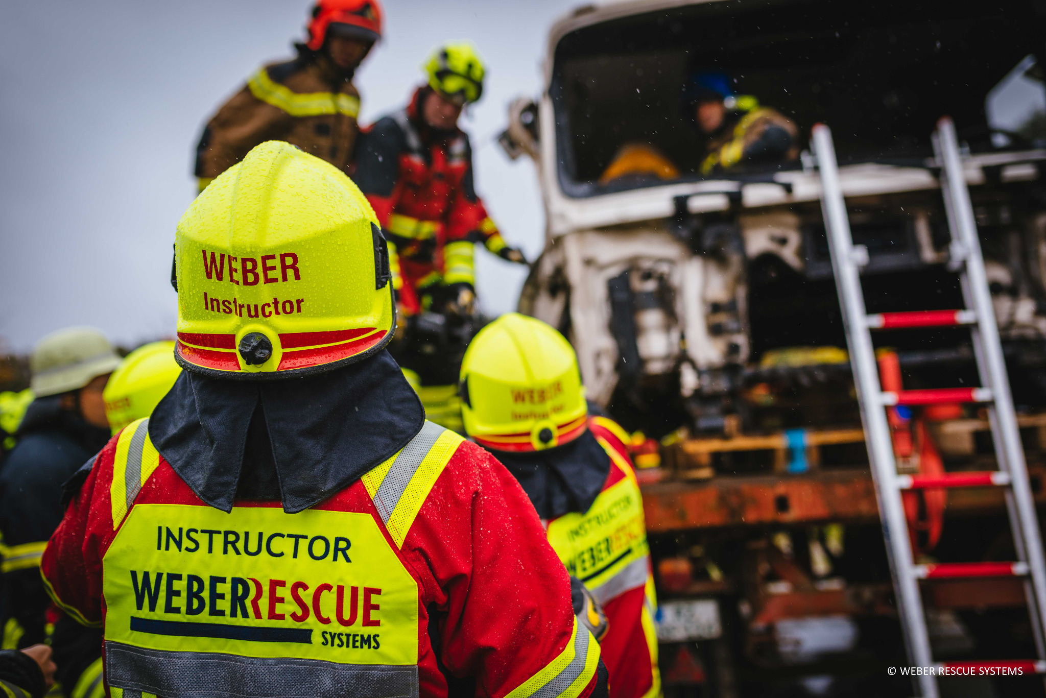 Capacitación en rescate con equipo Weber Rescue
